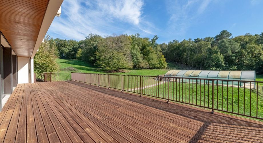 EXCLUSIVITE LABEL PIERRES Domaine d’exception sur 26 ha – 6 Gîtes à développer – Fort rendement – Châtres (24120) En pleine nature, sans vis-à-vis – Calme absolu