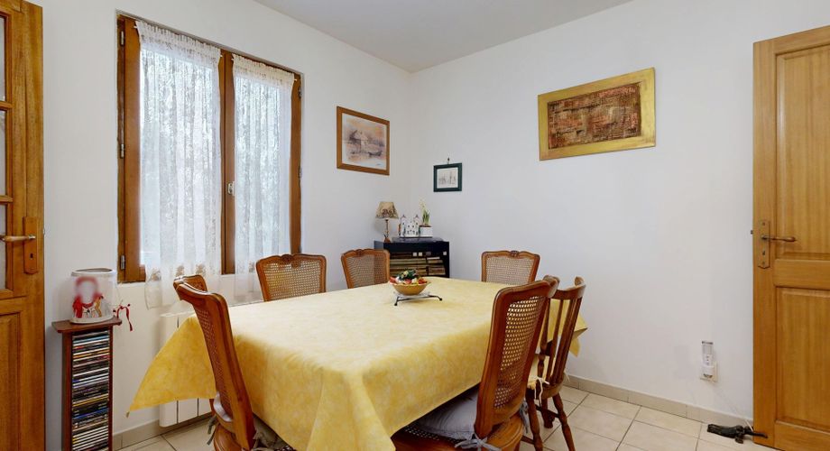 Maison contemporaine avec gîte et beau terrain au calme !