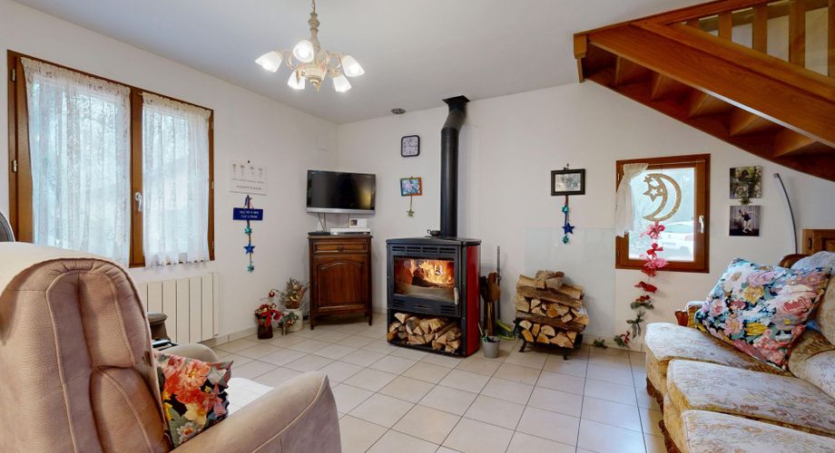 Maison contemporaine avec gîte et beau terrain au calme !