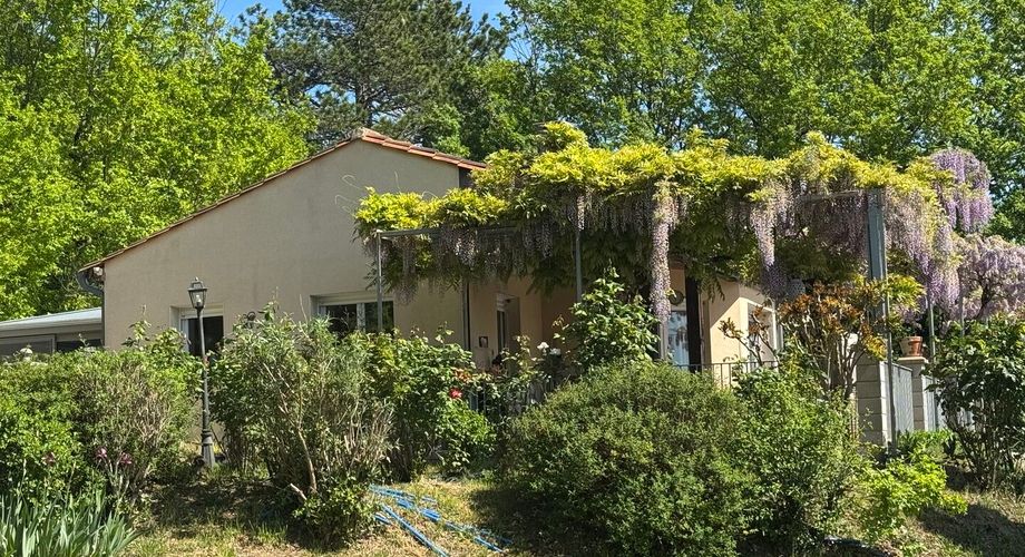 Maison de campagne avec grand terrain modulable, proche des commerces et au calme