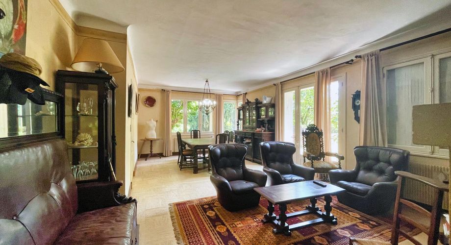 SAINT CYPRIEN maison de plain-pied sur 6244m2