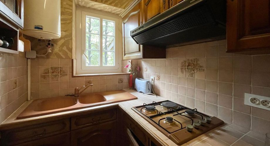 ENSEMBLE DE 2 MAISONS 