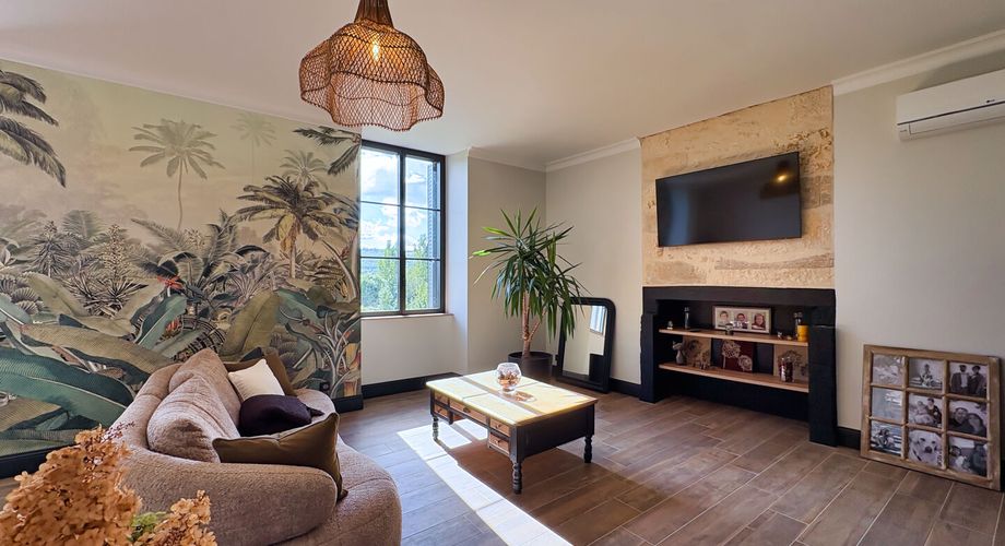 MAISON DE MAITRE EN PARFAIT ETAT AVEC GITE 