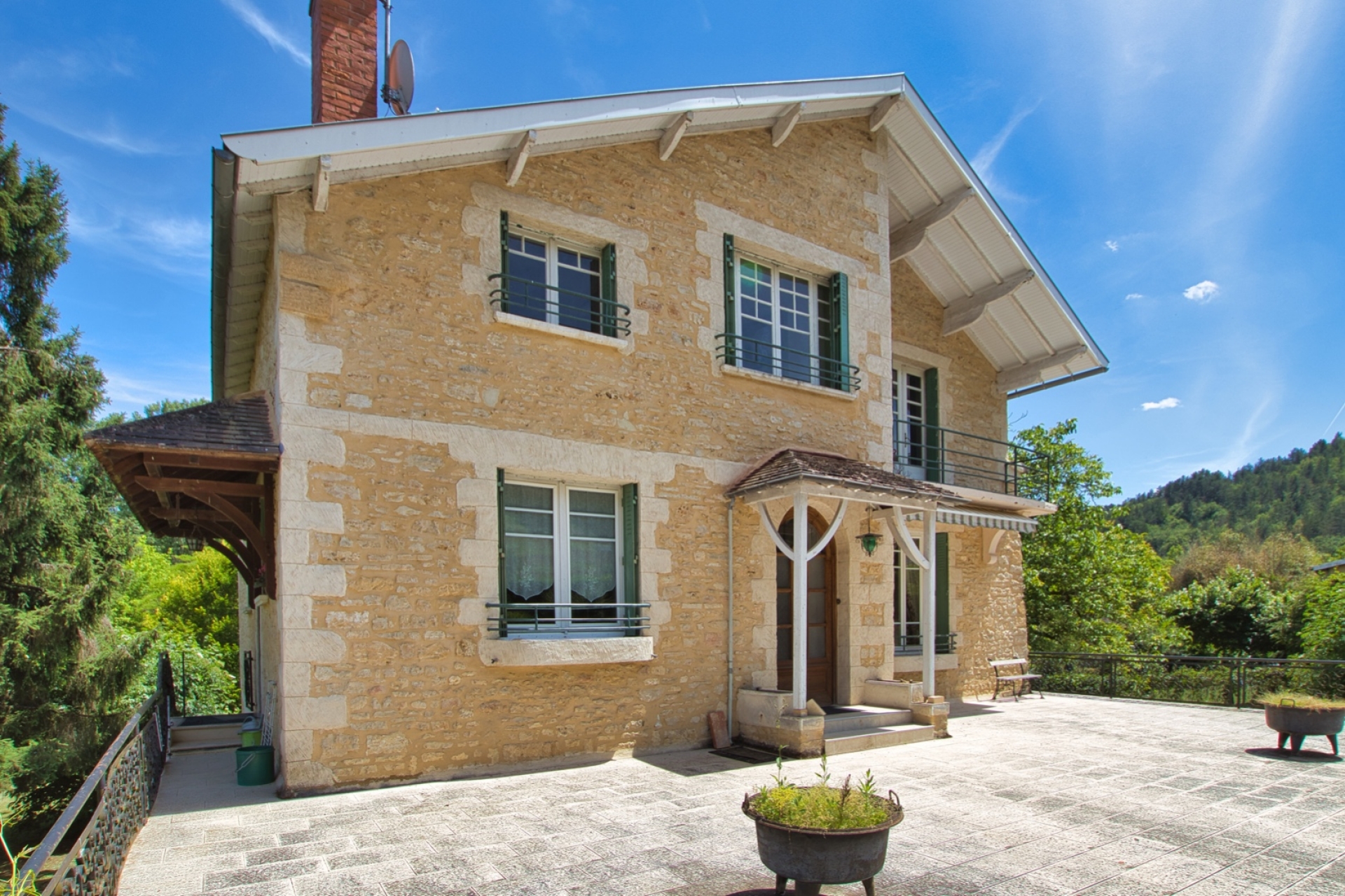 SUD SARLAT - Maison de famille en pierre avec 3 gîtes et piscine 