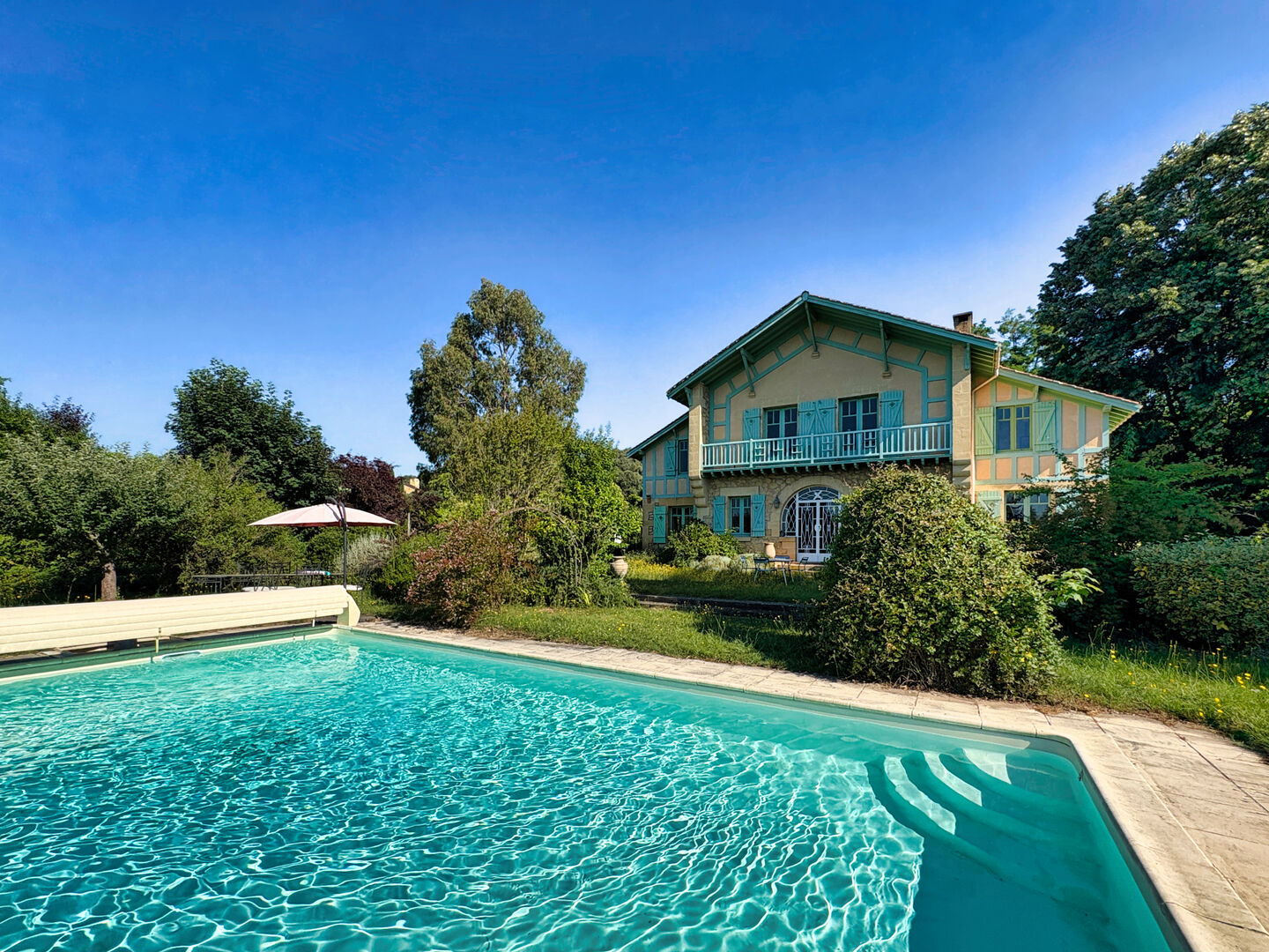 Vallée Dordogne - Grande maison avec piscine